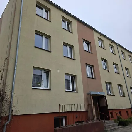 M4 Apartment *